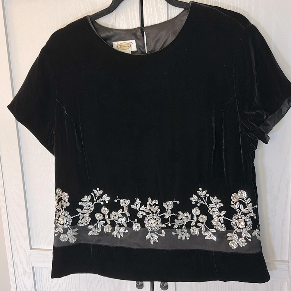 Talbots Womens Black Silk Blend Velvet‎ Beaded Floral Sequin Top Blouse Size 14
